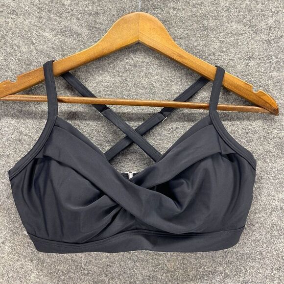 Athleta Other - Athleta Activewear Bra Women 34 D/DD Black Push Up Opaque Wireless Athletic